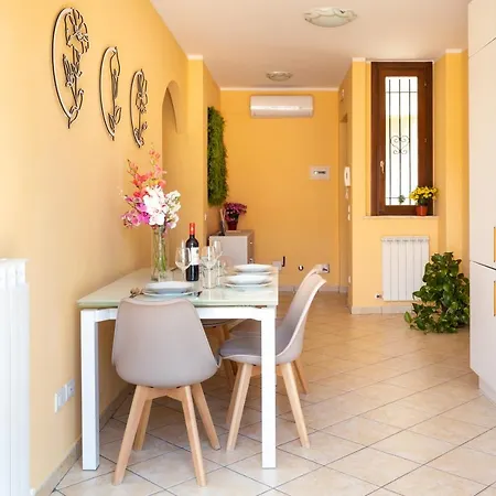 펜션 Modern House With Courtyard And Parking - Assisi