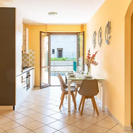 Modern House With Courtyard And Parking - Assisi 펜션 *