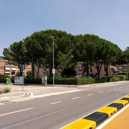 Modern House With Courtyard And Parking - Assisi 펜션