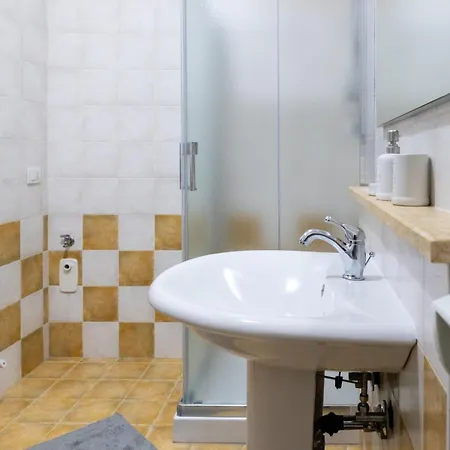 펜션 Modern House With Courtyard And Parking - Assisi