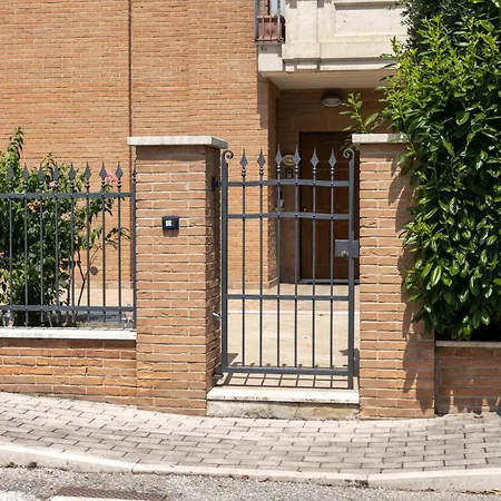 Modern House With Courtyard And Parking - Assisi 펜션